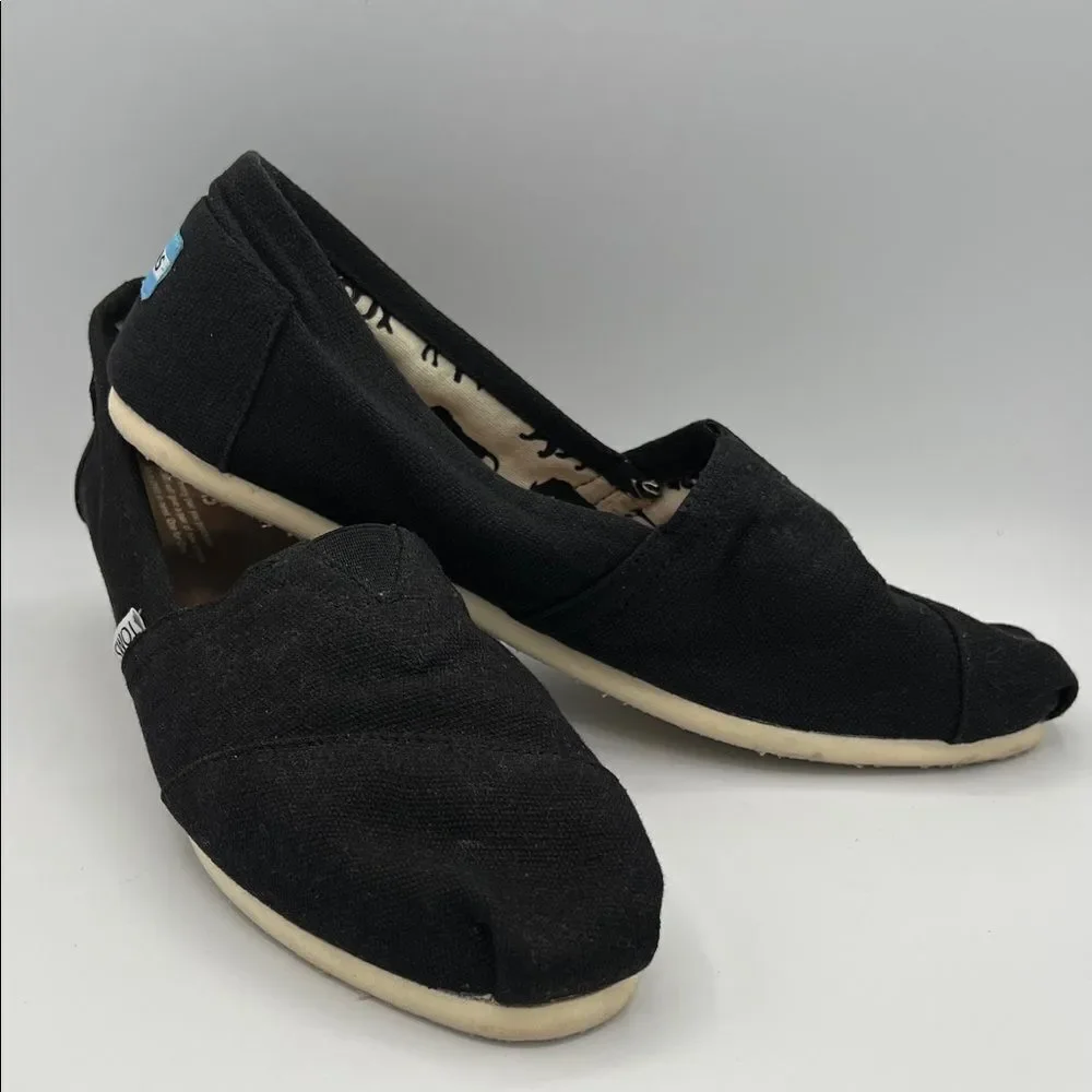 Toms Slip On Black Canvas Slip-On Shoes W12